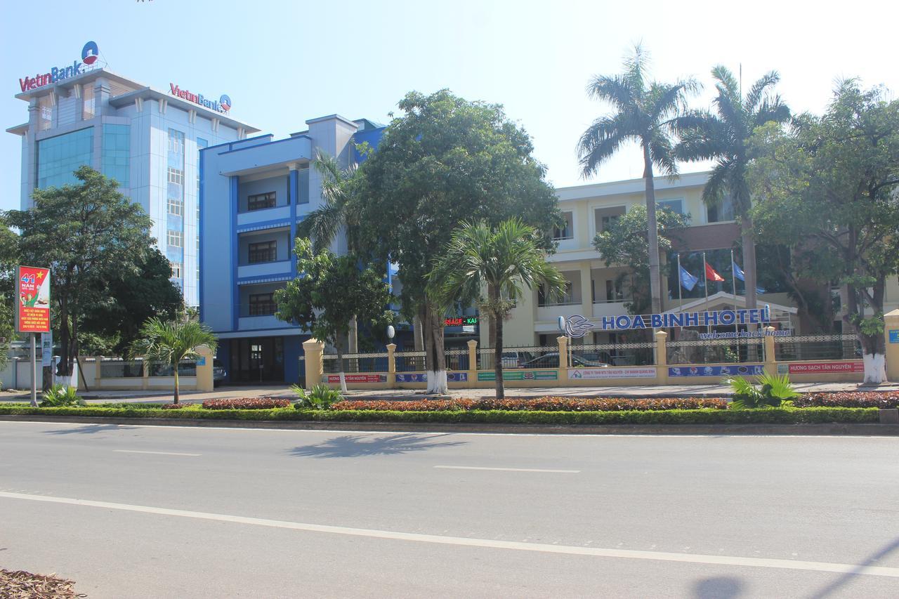 Hoa Binh Hotel Dong Hoi Exterior photo